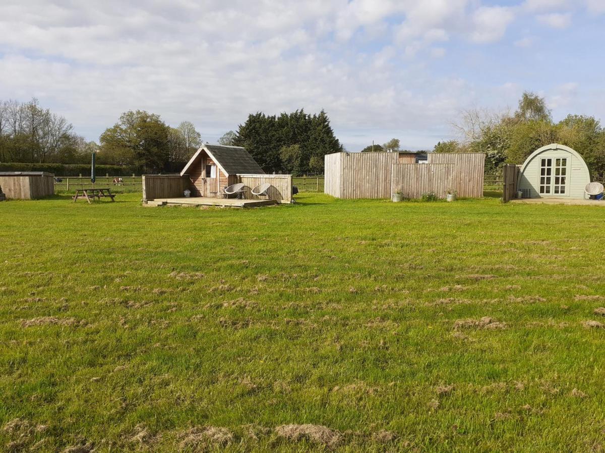 فيلا Glamping At The Retreat Wiltshire Is Rural Bliss كيبنهام المظهر الخارجي الصورة
